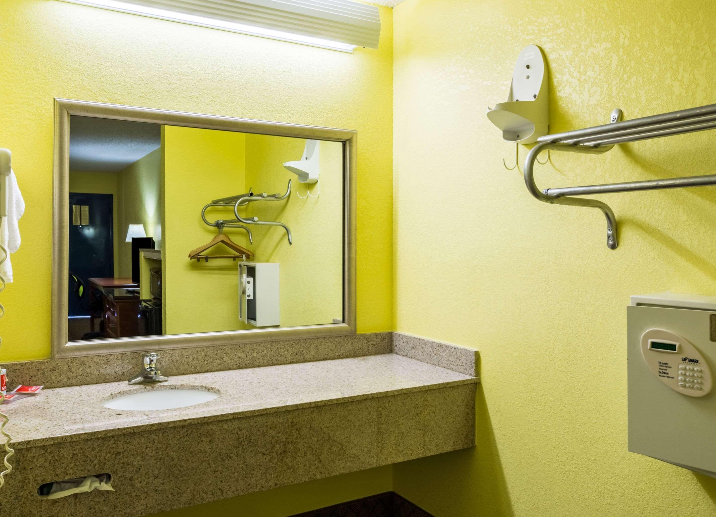 Econo Lodge Picayune Exterior foto
